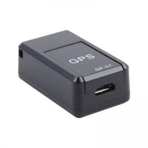 GPS Tracker GF-07 diagonal
